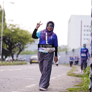 Runner Photo 8390636