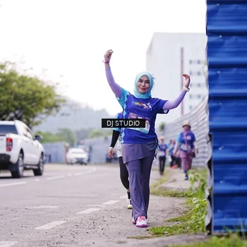 Runner Photo 8390656