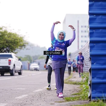 Runner Photo 8390663