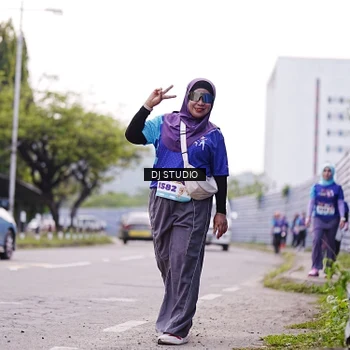 Runner Photo 8390681