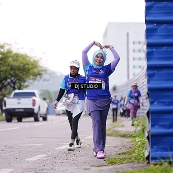 Runner Photo 8390687