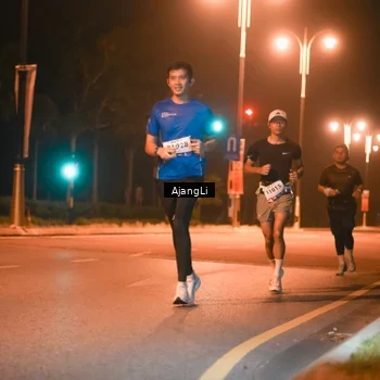 Runner Photo 8390688