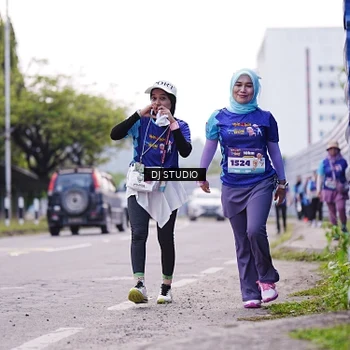 Runner Photo 8390699