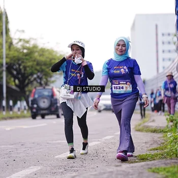 Runner Photo 8390703
