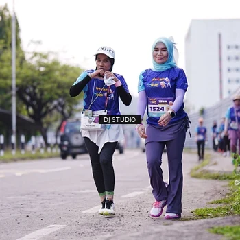 Runner Photo 8390714