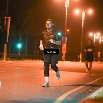 Runner Photo 8390728
