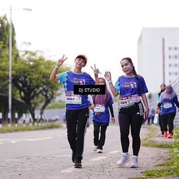 Runner Photo 8390735