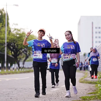 Runner Photo 8390743