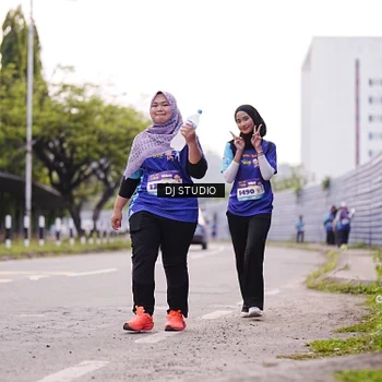 Runner Photo 8390762