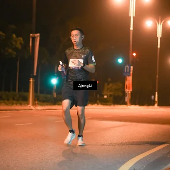 Runner Photo 8390767