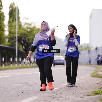 Runner Photo 8390777