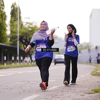 Runner Photo 8390779