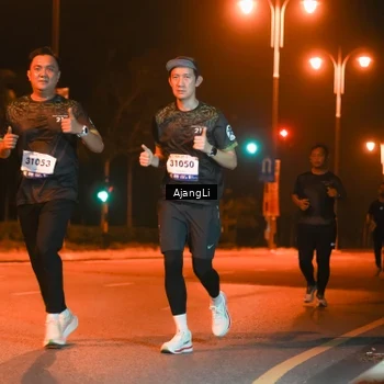 Runner Photo 8390787