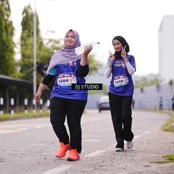 Runner Photo 8390788