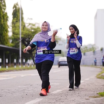 Runner Photo 8390792
