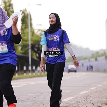 Runner Photo 8390798