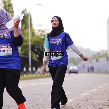 Runner Photo 8390804