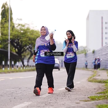 Runner Photo 8390807