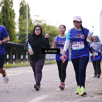 Runner Photo 8390817
