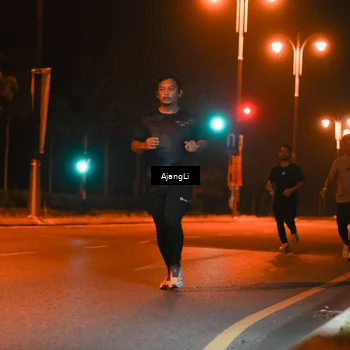 Runner Photo 8390818