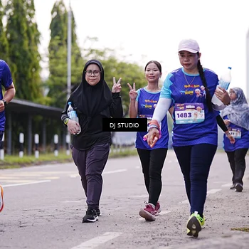 Runner Photo 8390820