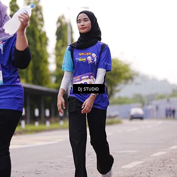 Runner Photo 8390823