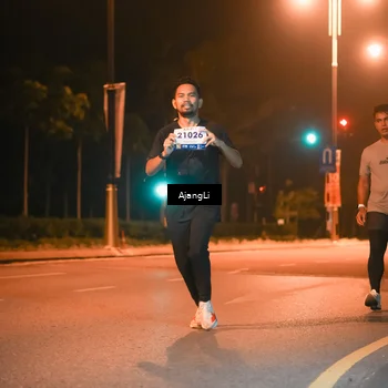 Runner Photo 8390844