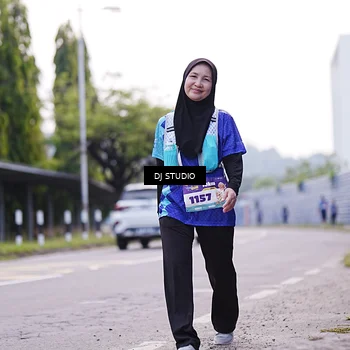 Runner Photo 8390852