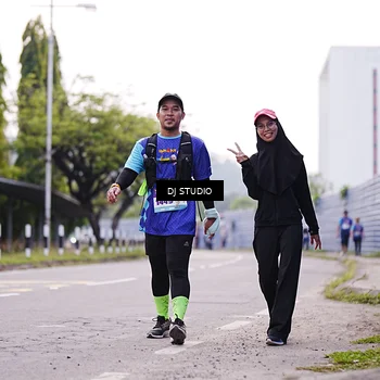 Runner Photo 8390859