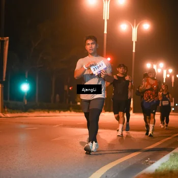 Runner Photo 8390872