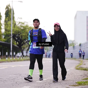 Runner Photo 8390879