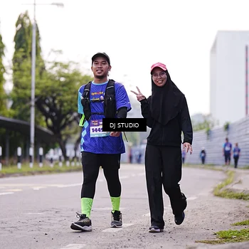 Runner Photo 8390880