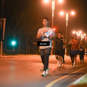 Runner Photo 8390885