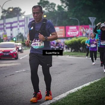 Runner Photo 8390887