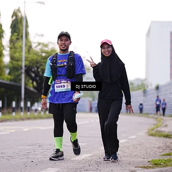 Runner Photo 8390888