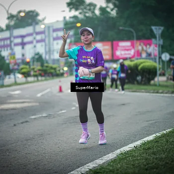 Runner Photo 8390896
