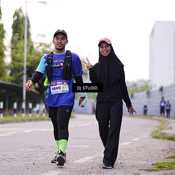 Runner Photo 8390900