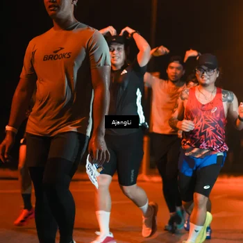 Runner Photo 8390901