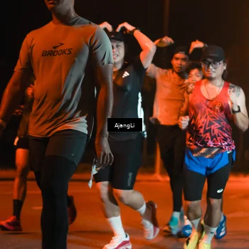 Runner Photo 8390902