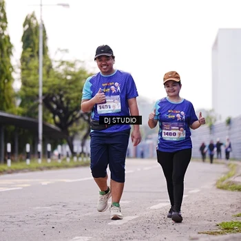 Runner Photo 8390922