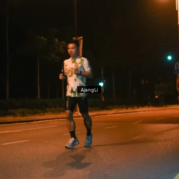 Runner Photo 8390926