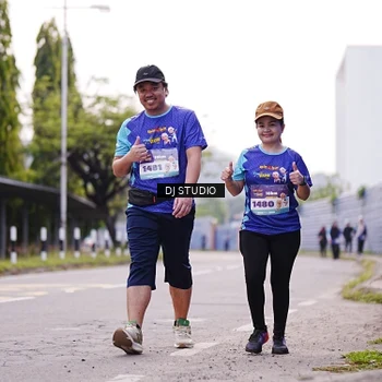 Runner Photo 8390932