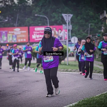 Runner Photo 8390933