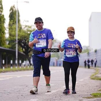 Runner Photo 8390936