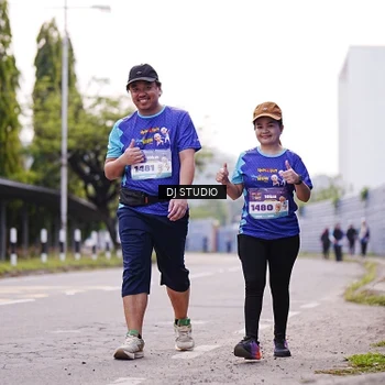 Runner Photo 8390938