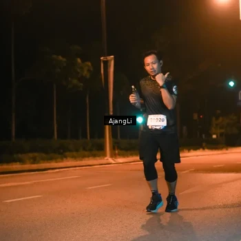 Runner Photo 8390941