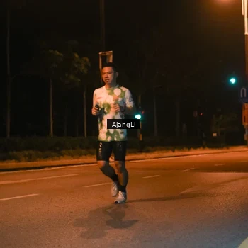 Runner Photo 8390942