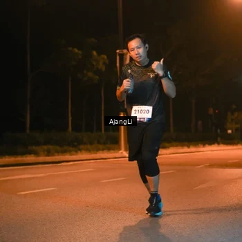 Runner Photo 8390950