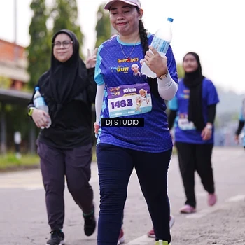 Runner Photo 8390959
