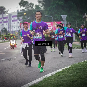 Runner Photo 8390973